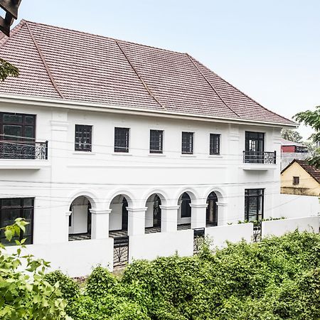 Hotel Alpha Old Court House Kochi Zewnętrze zdjęcie