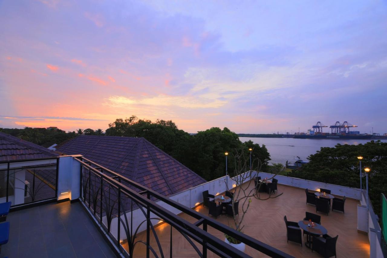 Hotel Alpha Old Court House Kochi Zewnętrze zdjęcie