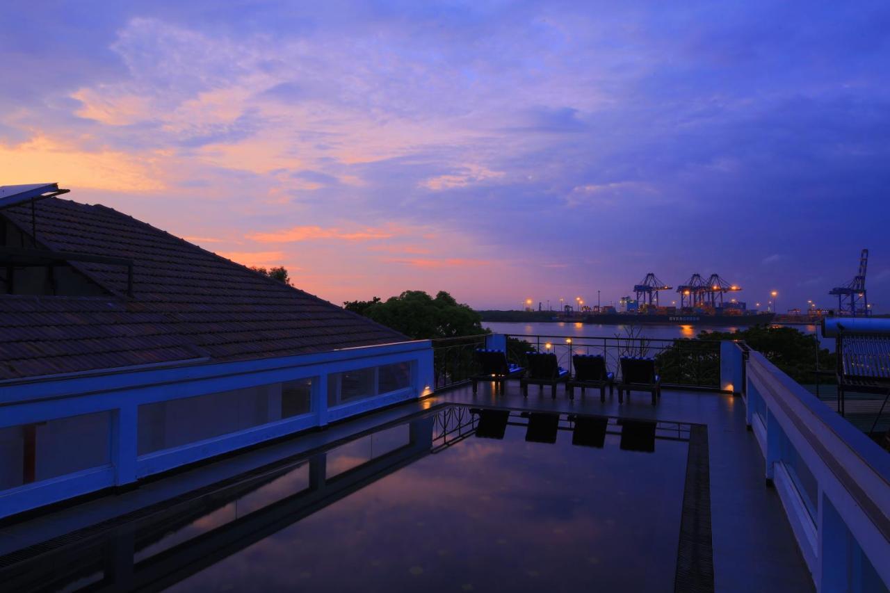 Hotel Alpha Old Court House Kochi Zewnętrze zdjęcie